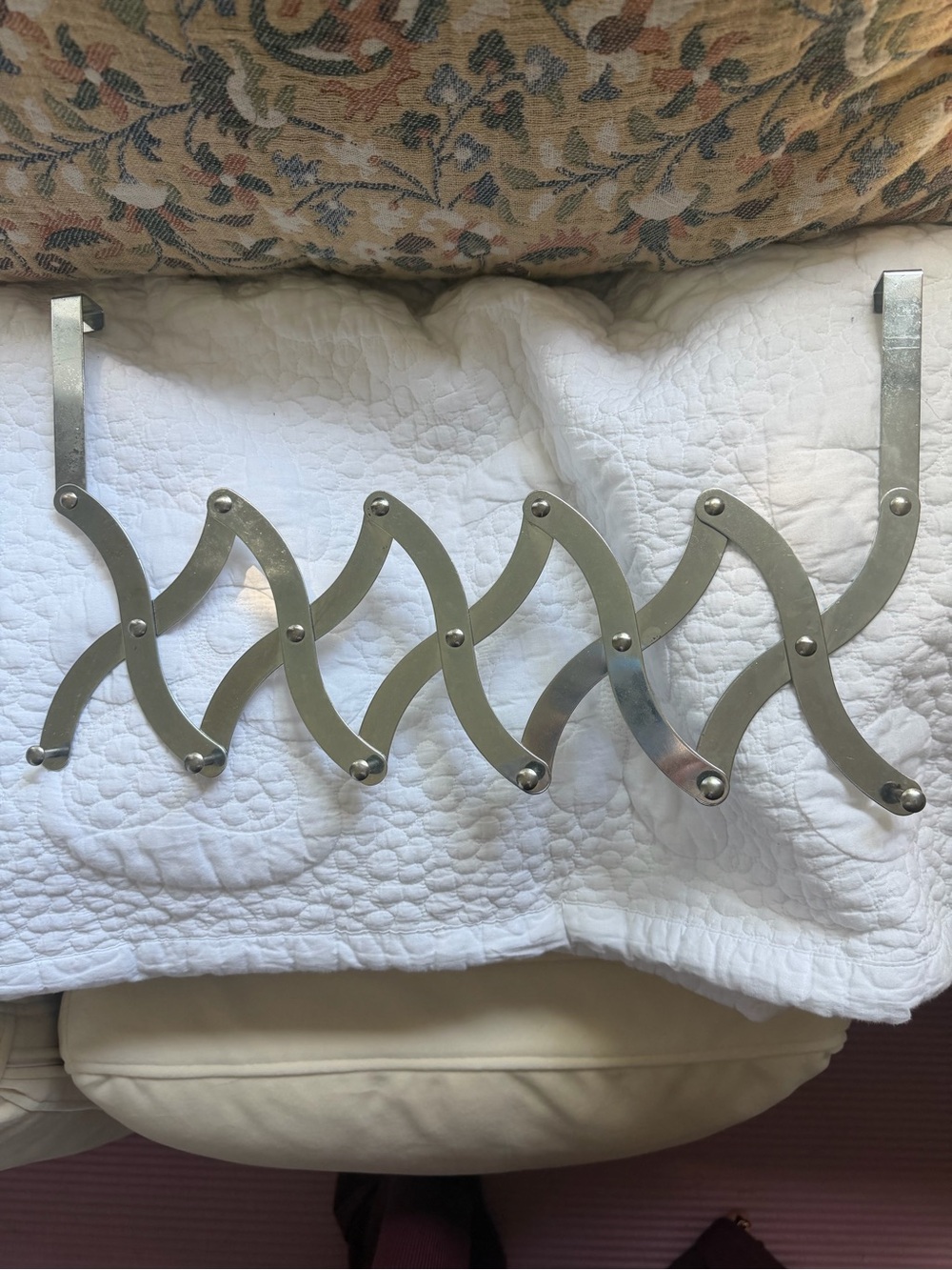 Stainless Steel Expandable Cabinet Hook Rack